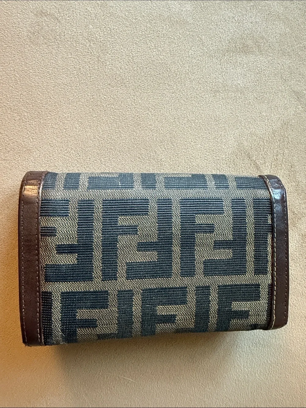 Authentic Fendi Bifold wallet with credit card and zip coin pockets